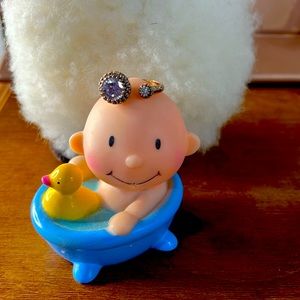 New Free size gold crystal ring 💍